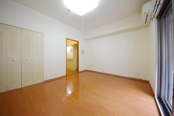 アブレスト西日暮里の物件内観写真